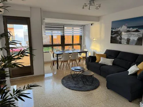 Piso en avenida principal 4 habitaciones