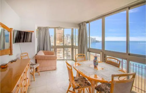 2 Bedroom Lovely Apartment In Benidorm