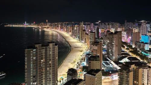 Apartamento Beniskyland IF Beach