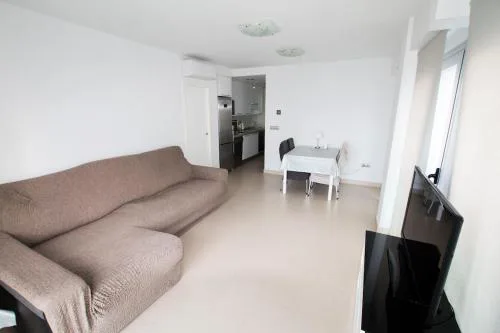 Apartamentos 1-1 en primera línea de playa de Poniente en Benidorm