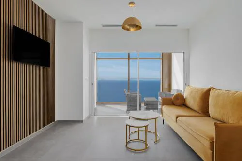 Apartment Leon - Vista al Mar - Intempo Sky Resort