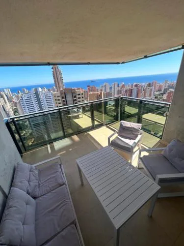Kronos Apartment
