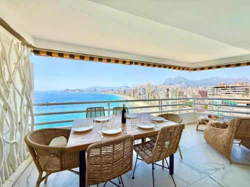 Luxury Benidorm Frontline Apartment Levante
