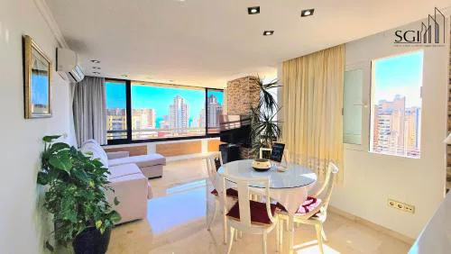 Precioso apartamento con vistas al mar
