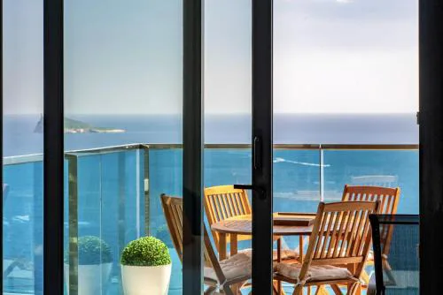 Sunset 170 by Costa Activa Rentals
