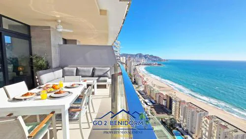 Sunset Sailors Luxury Seaview Apartment