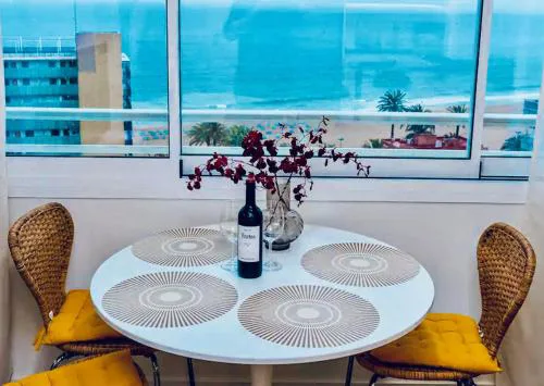 Sweeping Views 1bd condo 100m to Poniente Beach