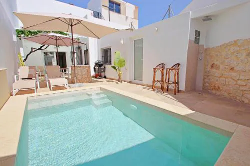 L-Andrago - modern townhouse with pri plunge pool