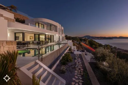 Villa Aphrodite by Abahana Luxe