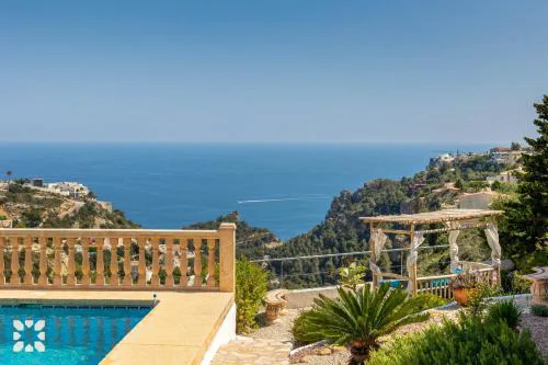 Villa Amorgos by Abahana Villas