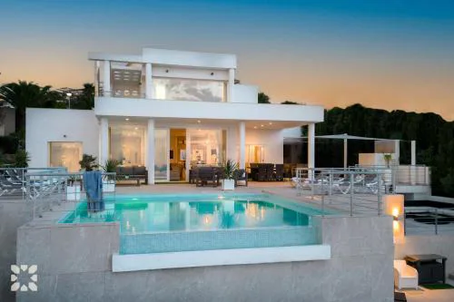 Villa Punta Vista 6 by Abahana Villas