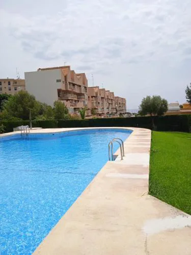 Amplio estudio en Calpe
