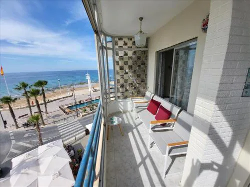 Apartamento agradable en primera linea playa Arenal