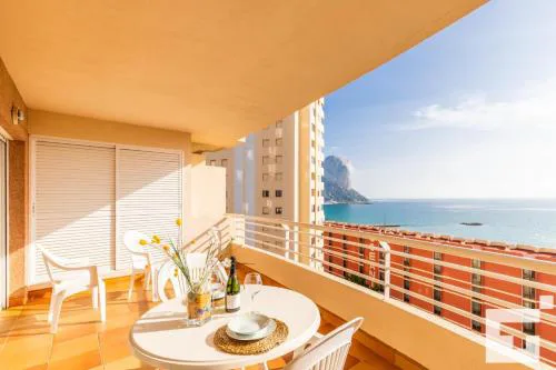 Apartamento Playa de Oro 8B - Grupo Turis