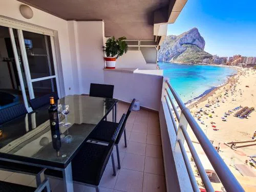 AVANOA - Esmeralda Calpe