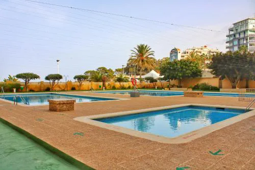 Calpe apartamento a estrenar 1a línea playa y piscina