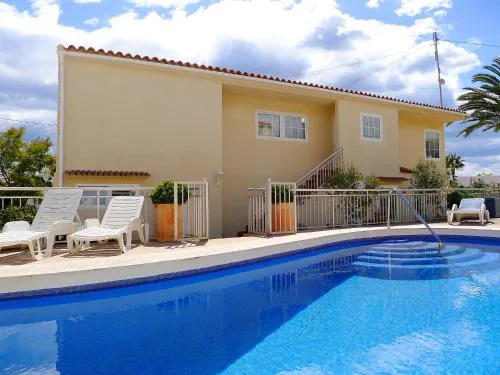 Holiday Home B&B by Interhome