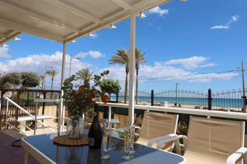 Casa frente a la playa de Muchavista Alicante By Turihome