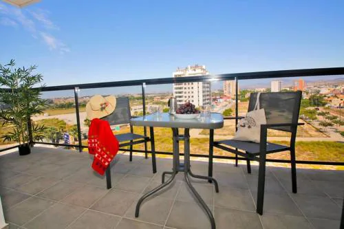 New apartment with AC near the beach