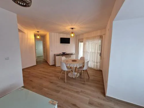 Stay In Sunrise Campello