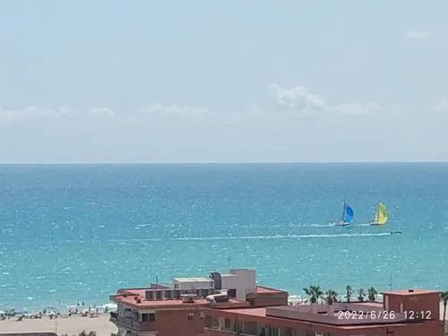 Bonito apartamento con piscina cerca de la playa.