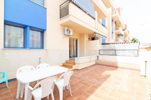 Global Vacacional, Apartamento con gran terraza en la playa de Canet