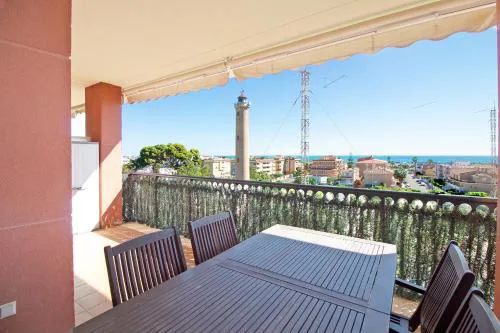 Global Vacacional, Apartamento con gran terraza y piscina