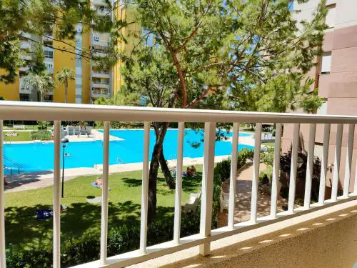 Global Vacacional, Apartamento con piscina en Residencial Brezo