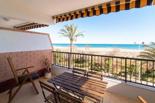 Global Vacacional, Apartamento en primera linea con impresionantes vistas al mar