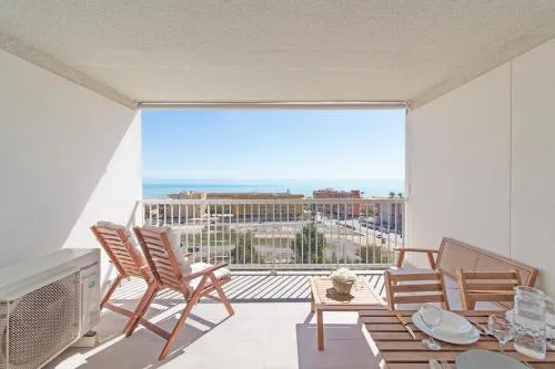 Global Vacacional, Moderno apartamento con terraza y vistas al mar