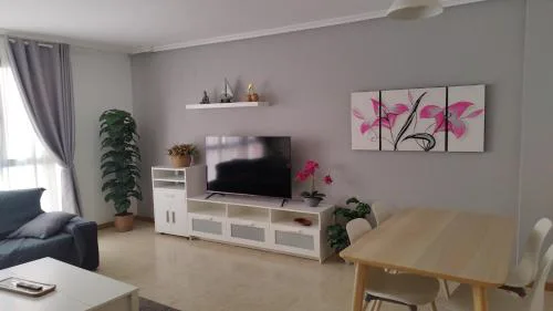 Apartamento muy bonito cerca de la Universidad