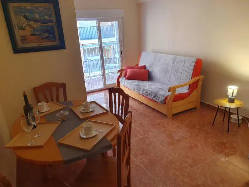 Cosy apartment near the beach