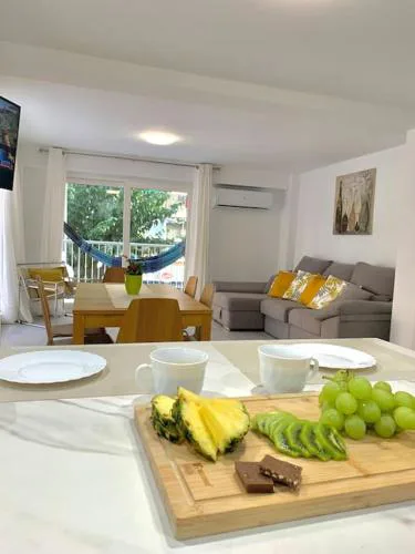 NEW STYLISH BEACH FRONT APARTMENT
