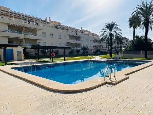 Apartamento de 3 habitaciones a 100m de la playa de Dénia con terraza y piscina - ES-373-28