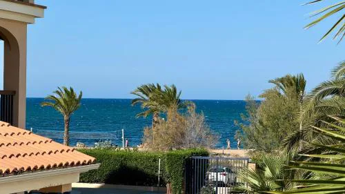 Apartamentos Carlton VyB