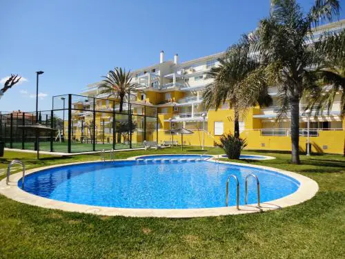 Charming Apartment in Dénia with Shared Pool