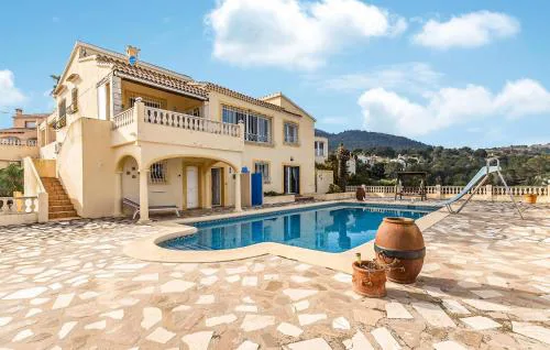 Gorgeous Home In Denia
