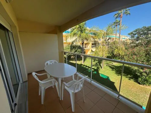 La Riviera vista- Serviden