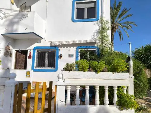 La Sirenita N Casa Adosada a 100 m de la playa con arena fina