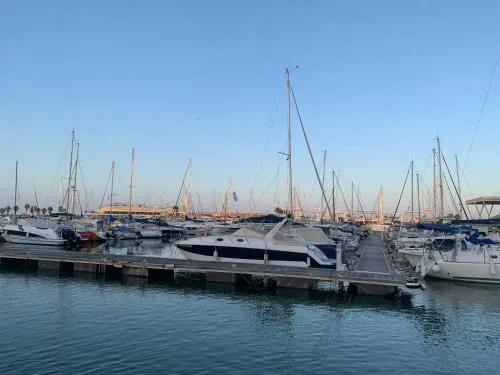 Rincón cerca del mar para nomadas digitalas WF1Gb