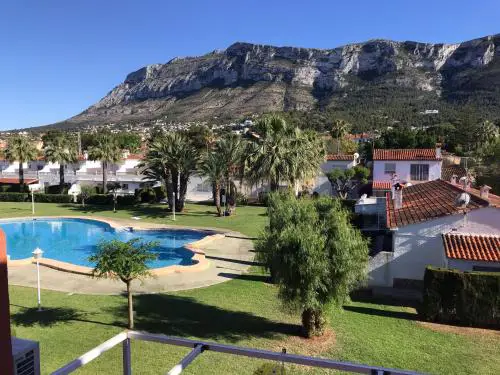 Studio tipo Loft con vista al Montgo