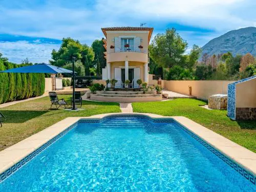Villa Coquette by Interhome