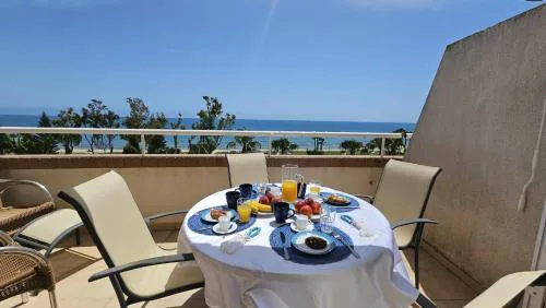 Oasis Marino