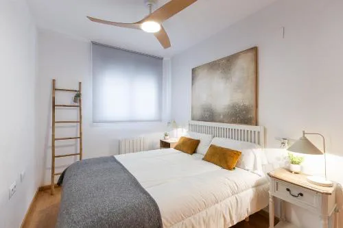 Moderno Hogar con terraza y garaje cerca del mar
