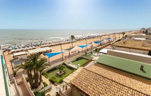 Stunning Apartment In Guardamar Del Segura