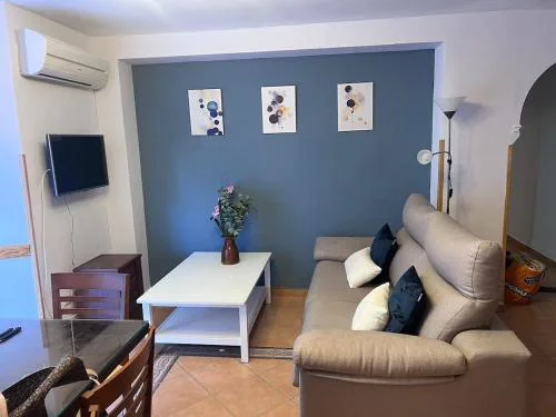 First Line Apartment in la Fossa