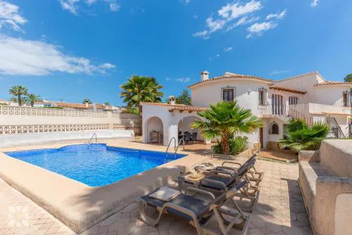 Villa Esmeralda by Abahana Villas