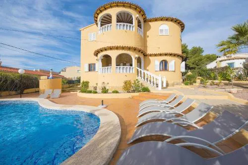 Villa Ortembach- PlusHolidays
