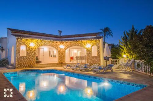Villa Soleada by Abahana Villas