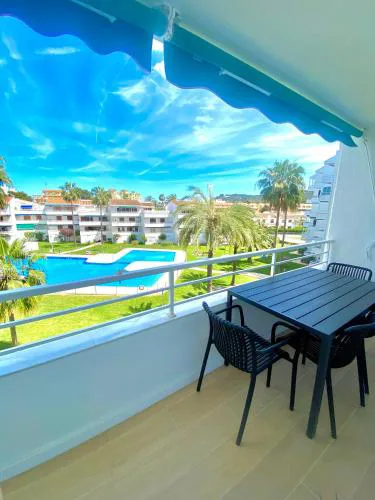 Apartamento reformado con piscina en Javea